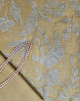 Applique on linen strip
